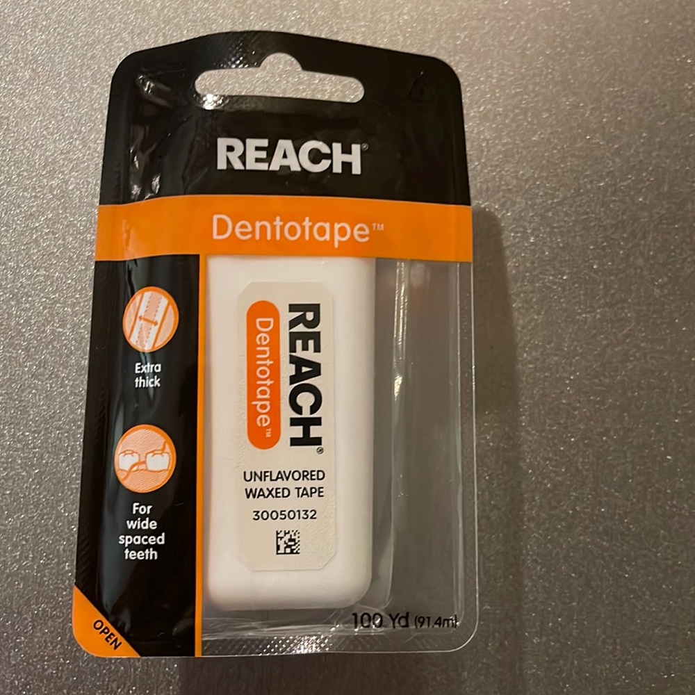 NEW Reach dentotape unflavored waxed tape 100 yd